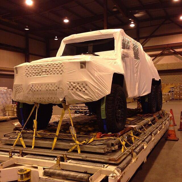 Mercedes Benz G63 AMG 6X6 - Spotted In Hawaii Island Warehouse